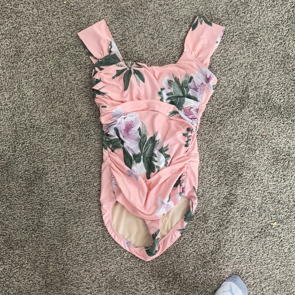 Albion Fit size medium swimsuit